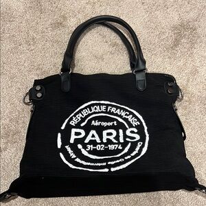 Aéroport Paris Black Tote Bag